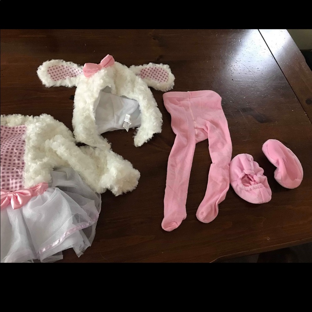 Little girls bunny outfit size 12 months